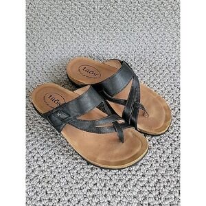 Taos Footwear Women's Perfect Sandal Black Size 7